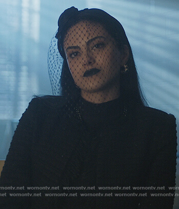 Veronica's black tweed jacket on Riverdale