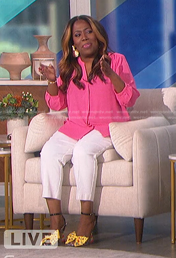 Sheryl’s pink blouse and bow sandals on The Talk
