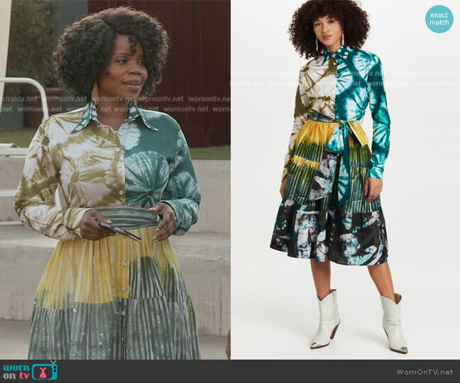 Tiered Shirt Dress by Studio 189 worn by Amara Patterson (Kelly Jenrette) on All American Homecoming