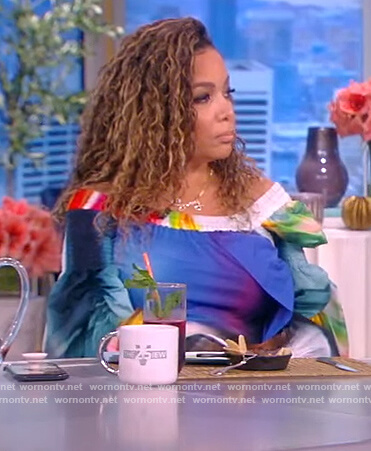 Sunny's tie dye off shoulder top on The View