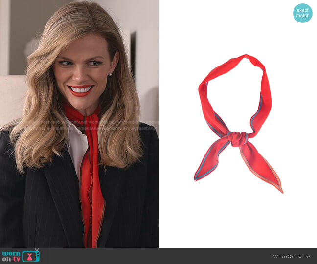 The Dandy Scarf by The Little Project worn by Mallory (Brooklyn Decker) on Grace & Frankie