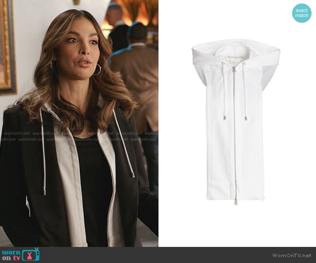 Hoodie Dickey by Veronica Beard worn by Felisha Terrell on Dynasty