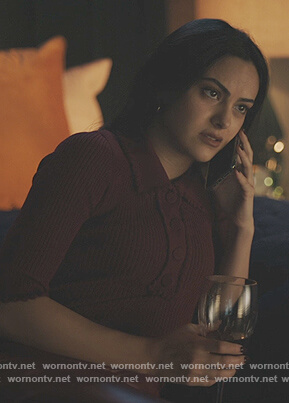 Veronica’s burgundy ribbed polo on Riverdale