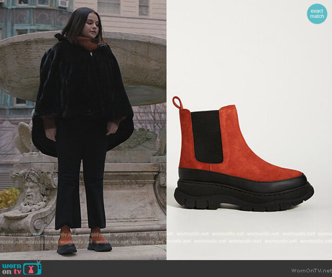 Bumper Chelsea Boots by Anthropoologie worn by Mabel Mora (Selena Gomez) on Only Murders in the Building
