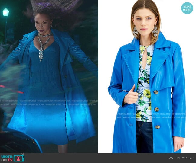 WornOnTV: Carmen's blue ribbed dress and leather trench coat on