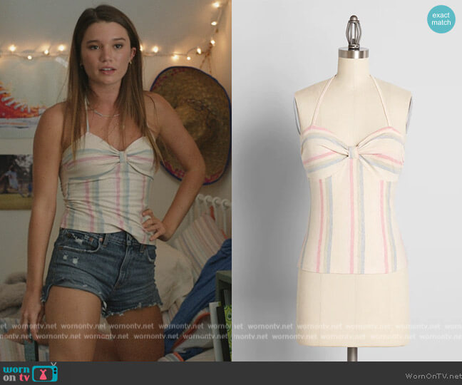 Sun-Drenched Sweetness Halter Top by Modcloth worn by Rain Spencer on The Summer I turned Pretty