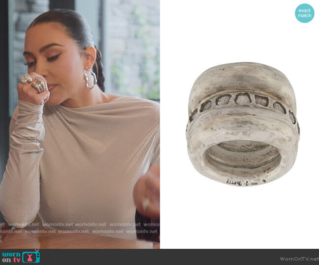 Stack mountain spacer ring by Parts of Four worn by Kim Kardashian (Kim Kardashian) on The Kardashians
