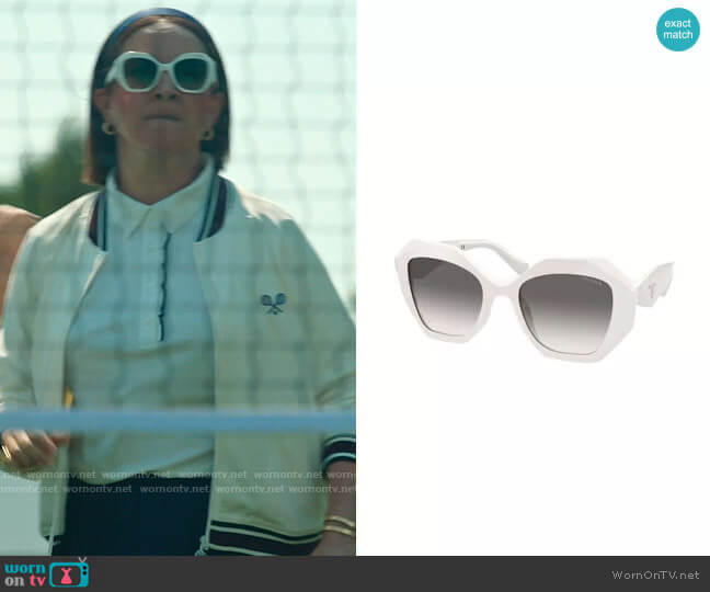 Prada 16WS Talc Sunglasses worn by Molly Novak (Maya Rudolph) on Loot