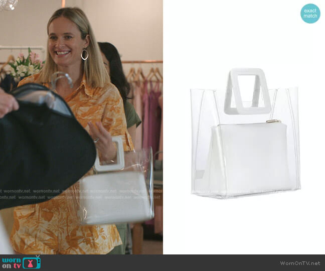 Shirley Pvc And Leather Bag by Staud worn by Susannah Fisher (Rachel Blanchard) on The Summer I Turned Pretty