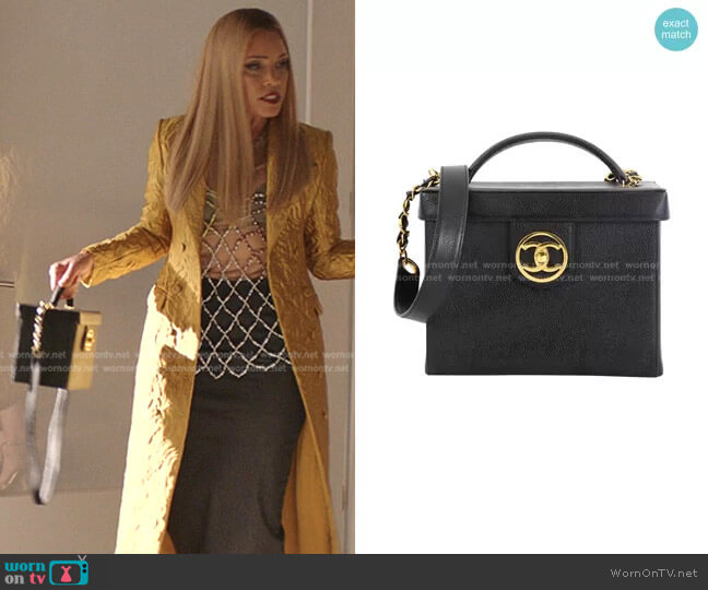 Vintage Vanity Case Caviar Small by Chanel worn by Dominique Deveraux (Michael Michele) on Dynasty