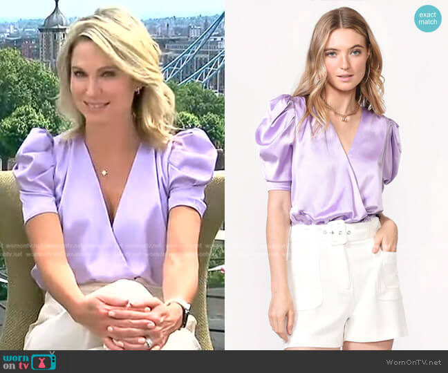 Wornontv Amys Purple Satin Wrap Top And White Pants On Good Morning America Amy Robach 