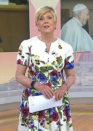 Anne Thompson’s white floral v-neck dress on Today