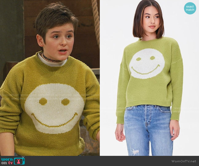 Happy Face Drop-Sleeve Sweater by Forever 21 worn by Winnie Webber (Shiloh Verrico) on Bunkd