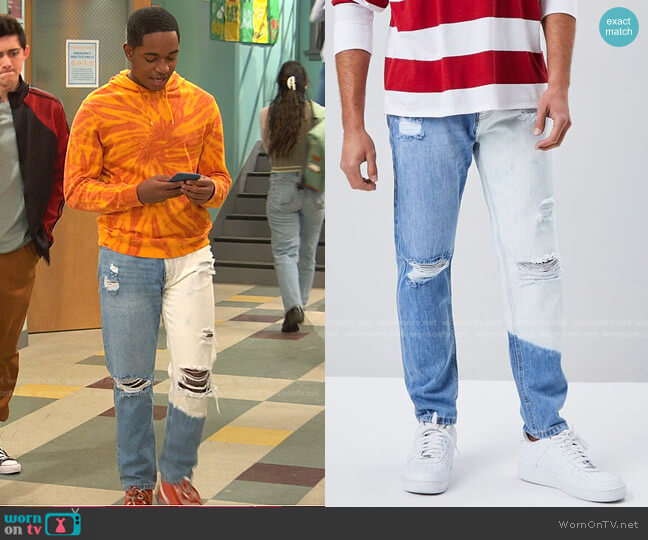 Slim-Fit Bleach Wash Jeans by Forever 21 worn by Booker Baxter (Issac Ryan Brown) on Ravens Home