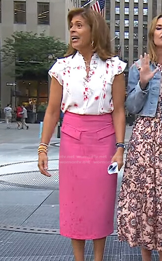 Hoda's white print top and pink pencil skirt on Today