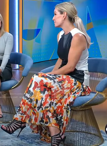 Jennifer's printed skirt and black cage sandals on Good Morning America