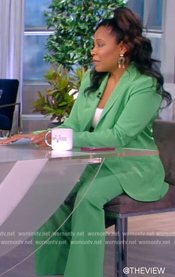 Lindsey Granger’s green blazer and pants on The View