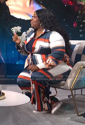 Loni's printed tie front jumpsuit on E! News Daily Pop