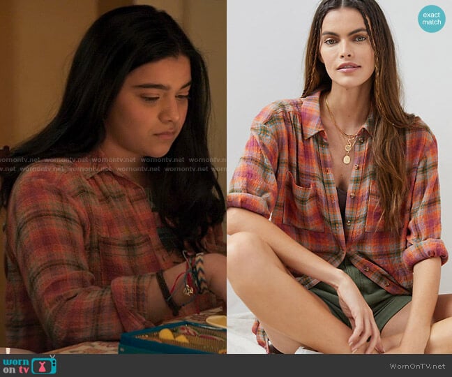 Pilcro at Anthropologie Seamed Plaid Tunic Buttondown worn by Kamala Khan (Iman Vellani) on Ms. Marvel