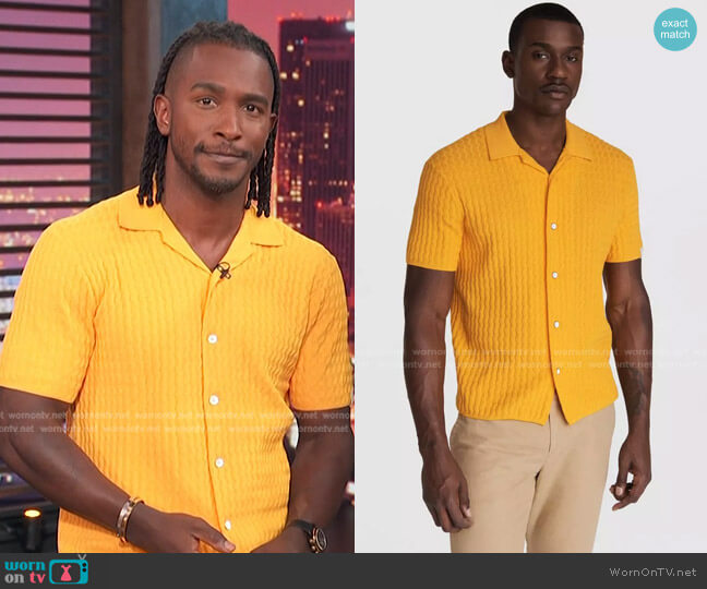 Avery Short-Sleeved Ribbed Shirt by Rag & Bone worn by Scott Evans on Access Hollywood