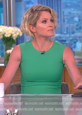 Sara’s green sleeveless dress on The View