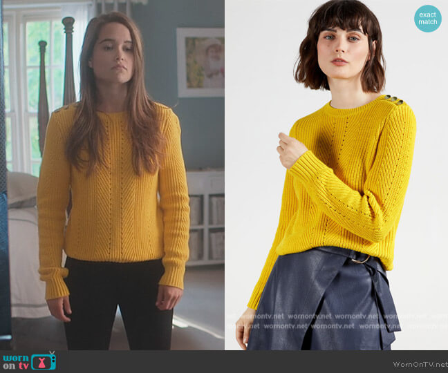 Hendrik Sweater by Ted Baker worn by Juliette Fairmont (Sarah Catherine Hook) on First Kill