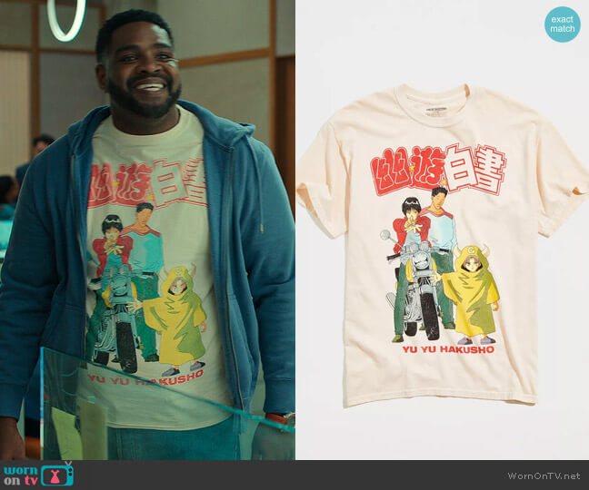 Urban Outfitters YuYu Hakusho Group Tee worn by Howard (Ron Funches) on Loot