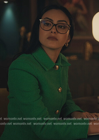 Veronica's black glasses on Riverdale