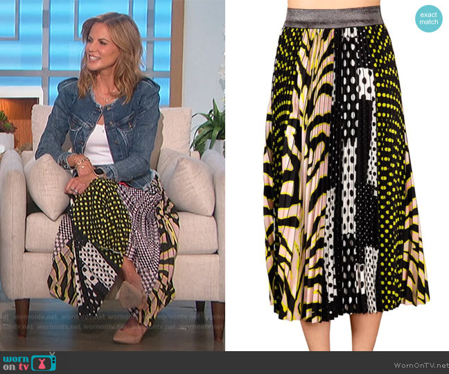 Le Superbe All Sports Patchwork Skirt worn by Natalie Morales on The Talk