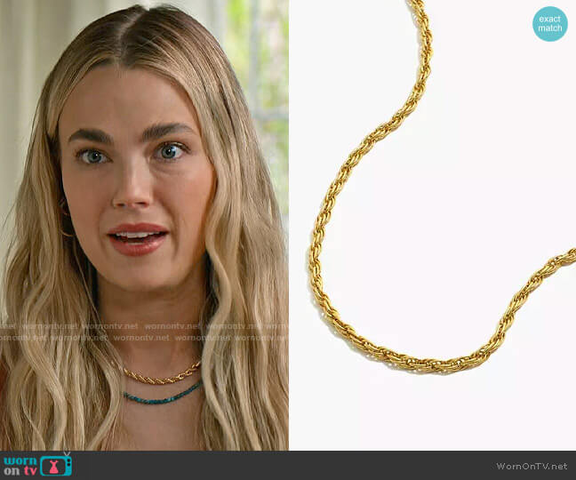Madewell French Rope Chain Necklace worn by Maggie (Rebecca Rittenhouse) on Maggie