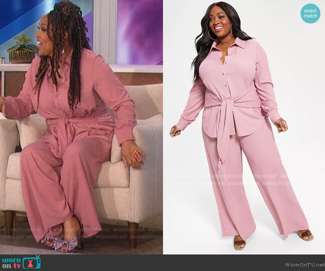 Nina Parker Trendy Waffle Knit Tie Front Tunic and Pants worn by Kim Whitley on The Talk