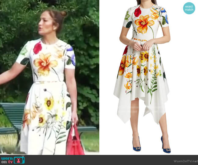 Oscar de la Renta Floral Cotton Poplin Midi Dress worn by Jennifer Lopez on Extra