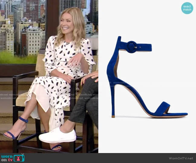 Gianvito Rossi Portofino 105 velvet sandals worn by Kelly Ripa on Live with Kelly and Ryan
