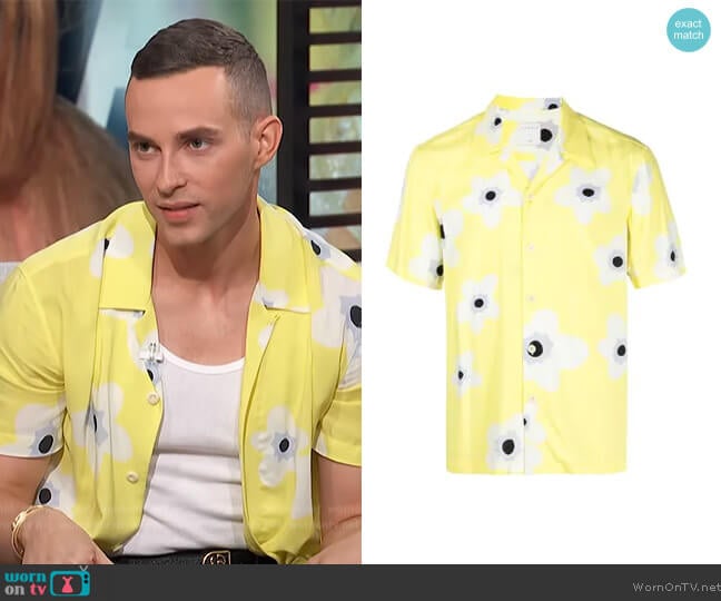 Sandro Bloom print short-sleeved shirt worn by Adam Rippon on E! News