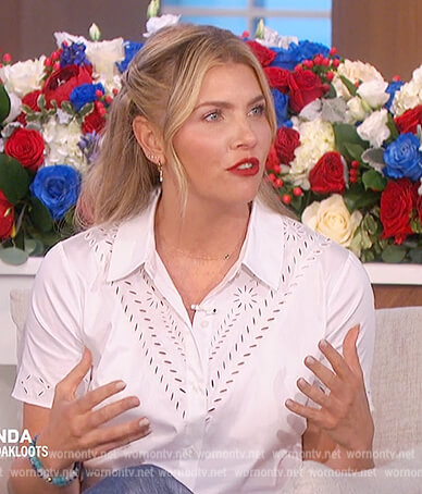 Amanda’s white eyelet shirt on The Talk