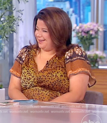 Ana’s leopard print dress on The View