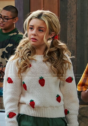 Destiny's white strawberry knit sweater on Bunkd