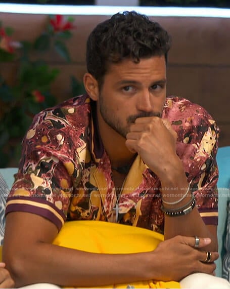 Felipe's marble print shirt on Love Island USA