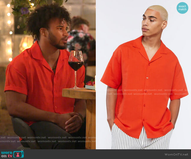 Forever 21 Cuban Collar Linen-Blend Shirt in Red worn by Chazz Bryant on Love Island USA