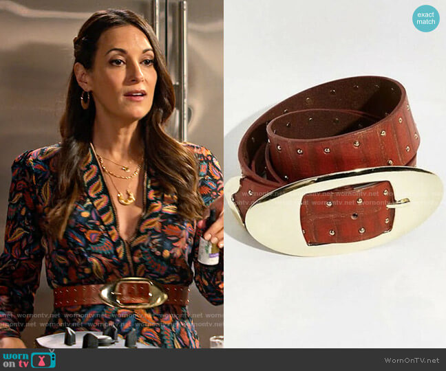Free People Tortuga Belt worn by Amy (Angelique Cabral) on Maggie