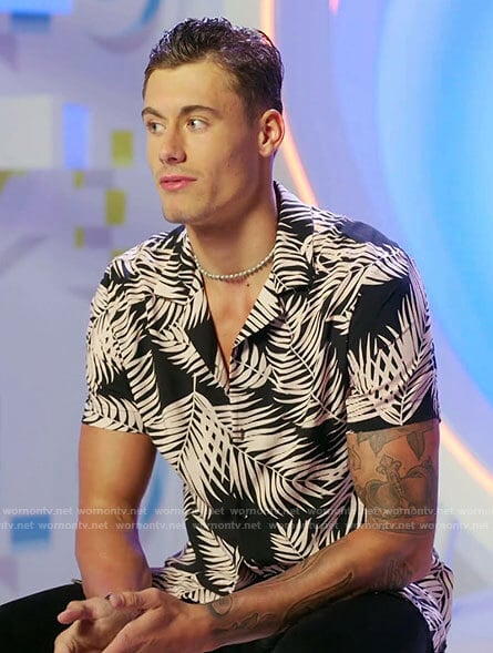 Isaiah's leaf print shirt on Love Island USA