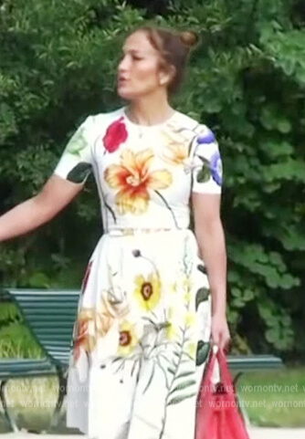Jennifer Lopez’s white floral print dress on Extra