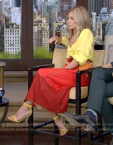 WornOnTV: Kelly's colorblock tweed jacket on Live with Kelly and