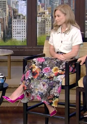 Kelly's short sleeve shirt and floral skirt on Live with Kelly and Ryan