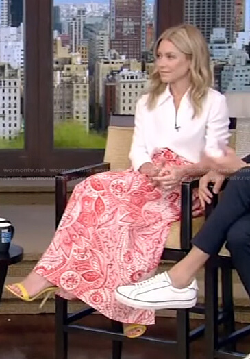 Kelly's white blouse and red floral skirt on Live with Kelly and Ryan
