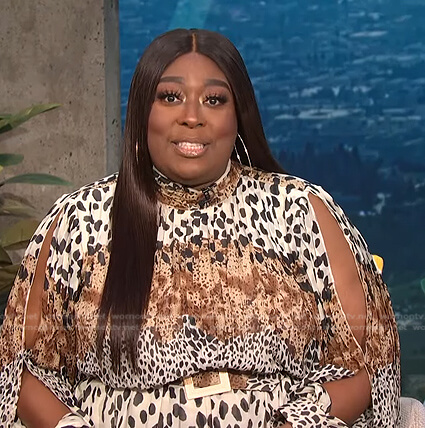 Loni’s animal print belted maxi dress on E! News Daily Pop