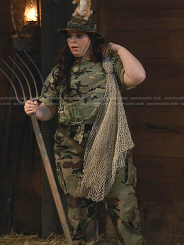 Lou's camo tie front tee and pants on Bunkd