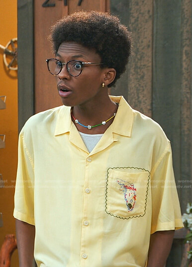 Noah's yellow embroidered pocket shirt on Bunkd