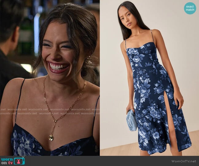 Reformation Juliette Dress in Lottie Navy worn by Jessie (Chloe Bridges) on Maggie