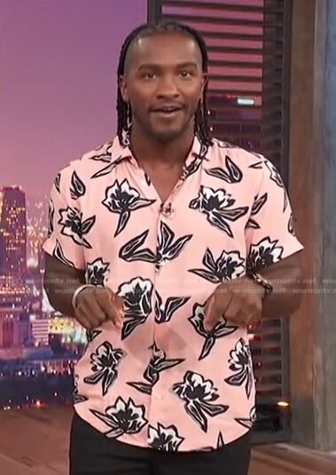 Scott’s pink floral short sleeve shirt on Access Hollywood
